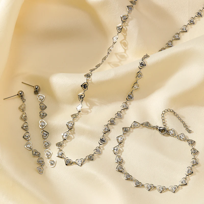 EILIECK 316L Edelstahl Kreatives Herz-Halsketten-Armband-Ohrringe-Set Modischer Goldfarbener Wasserdichter Schmuck für Frauen und Mädchen – Detail 13