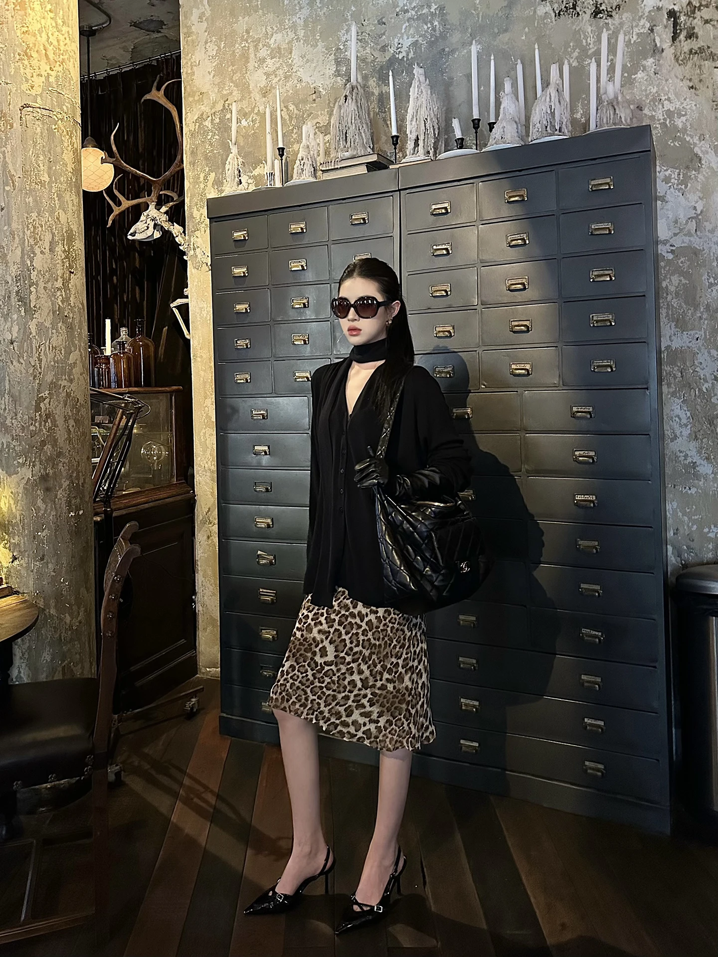 

Spring V-ne Knitted Cardigan Women's Lightweight Ne Hanging Sle Sve Long Middle Length Casual Faion Outerwear