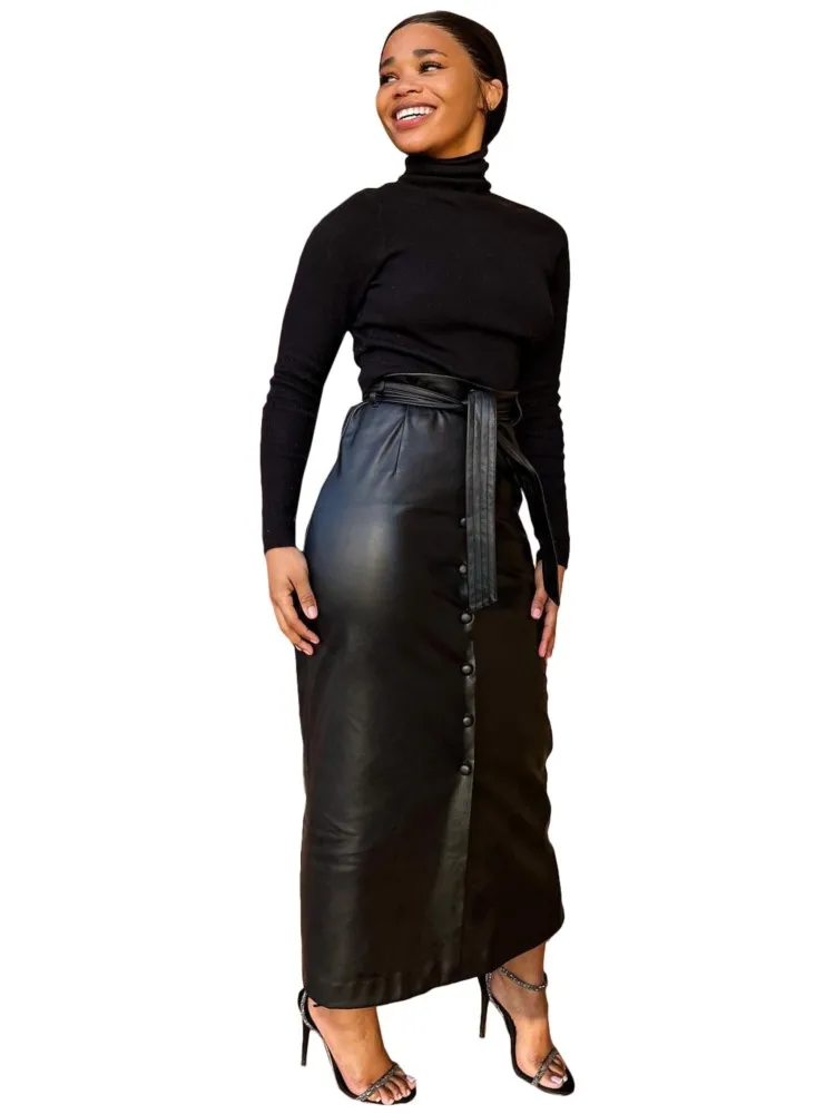 Temperament Pendler frauen Pu Leder Rock Retro Einfarbig Schnalle Schlitz Hüfte Rock 2026 Herbst Und Winter Vielseitig Neue stil