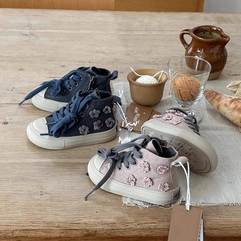 

Туфли Fashion Versatile Girls Flower Casual Shoes 2025 Spring New Kids Sneaker Simple Non Slip Child Canvas Shoe Zapatillas Niña