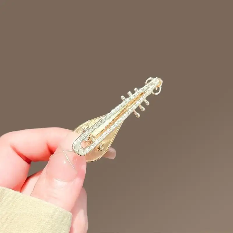 31BF Fashionable Floral Hair Accessory Hair Clip Hairpin for Women Seeking Elegance