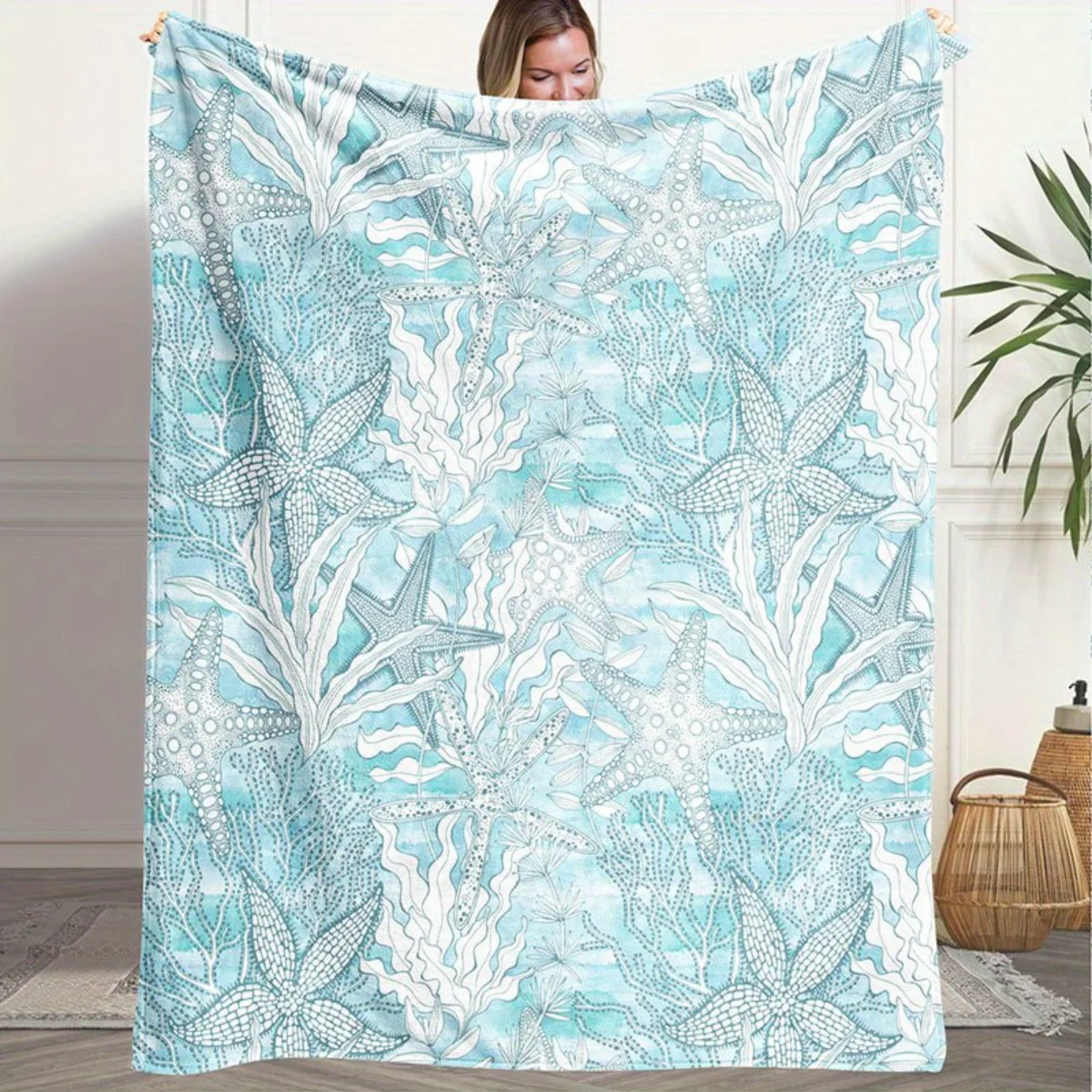 

1 starfish and algae print flannel blanket - warm and cozy, perfect for sofas, offices, beds, camping, and Christmas.