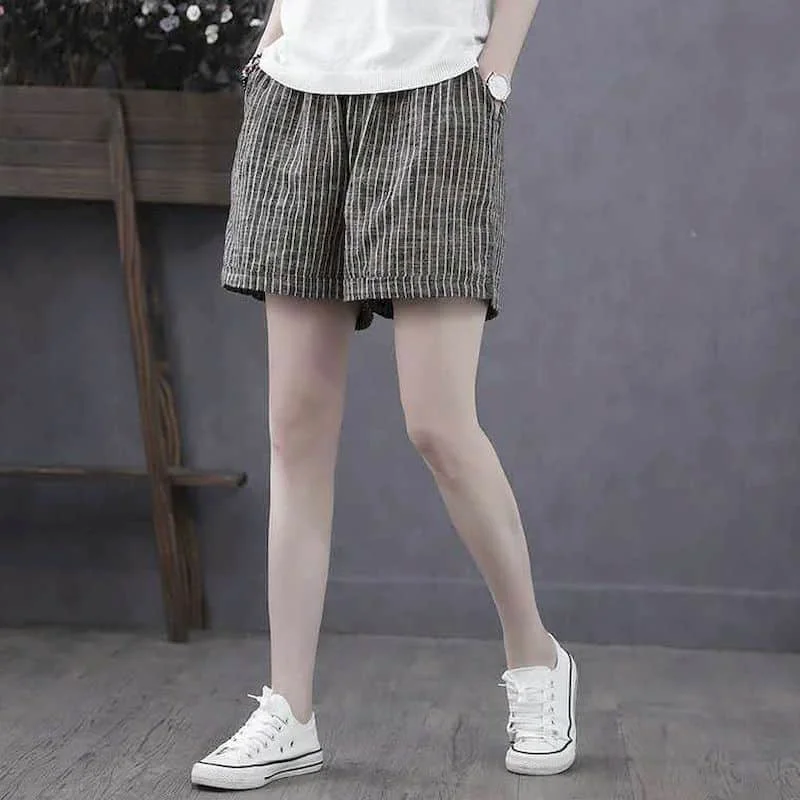 Cotton Linen Shorts Women Summer oversized Korean Style Wide Leg Shorts Casual Vintage Elastic Waist Short Pants Women Clothing