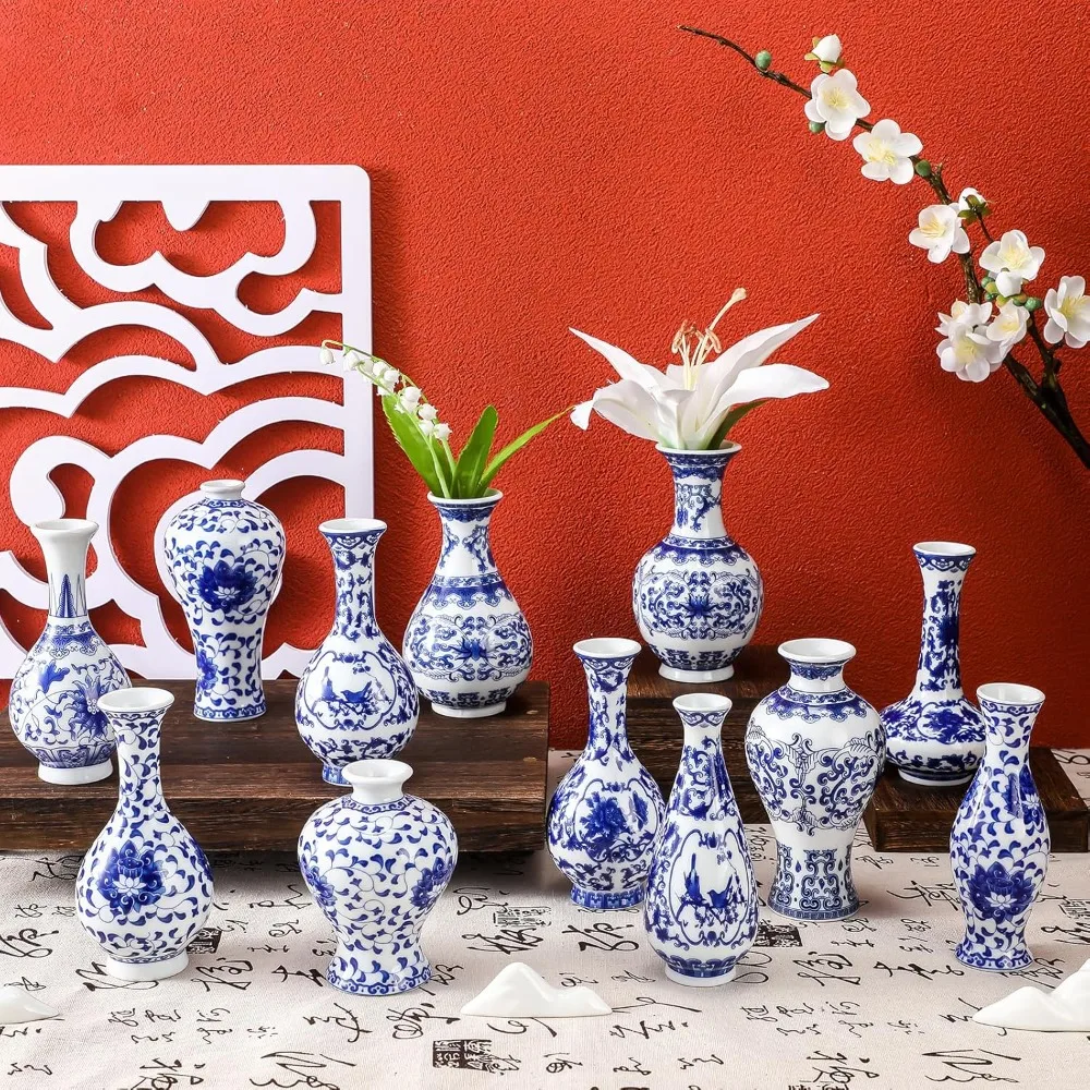 

12 Pcs Porcelain Blue and White Vase, Mini Chinoiserie Vintage Ceramic Oriental Vase Classic Handmade