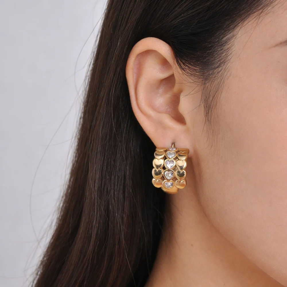 JeeMango Edelstahl-Zirkon-Herz-Ohrringe für Damen, trendige vergoldete Creolen, wasserdicht, für den täglichen Gebrauch, Schmuck E26061 – Detail 8