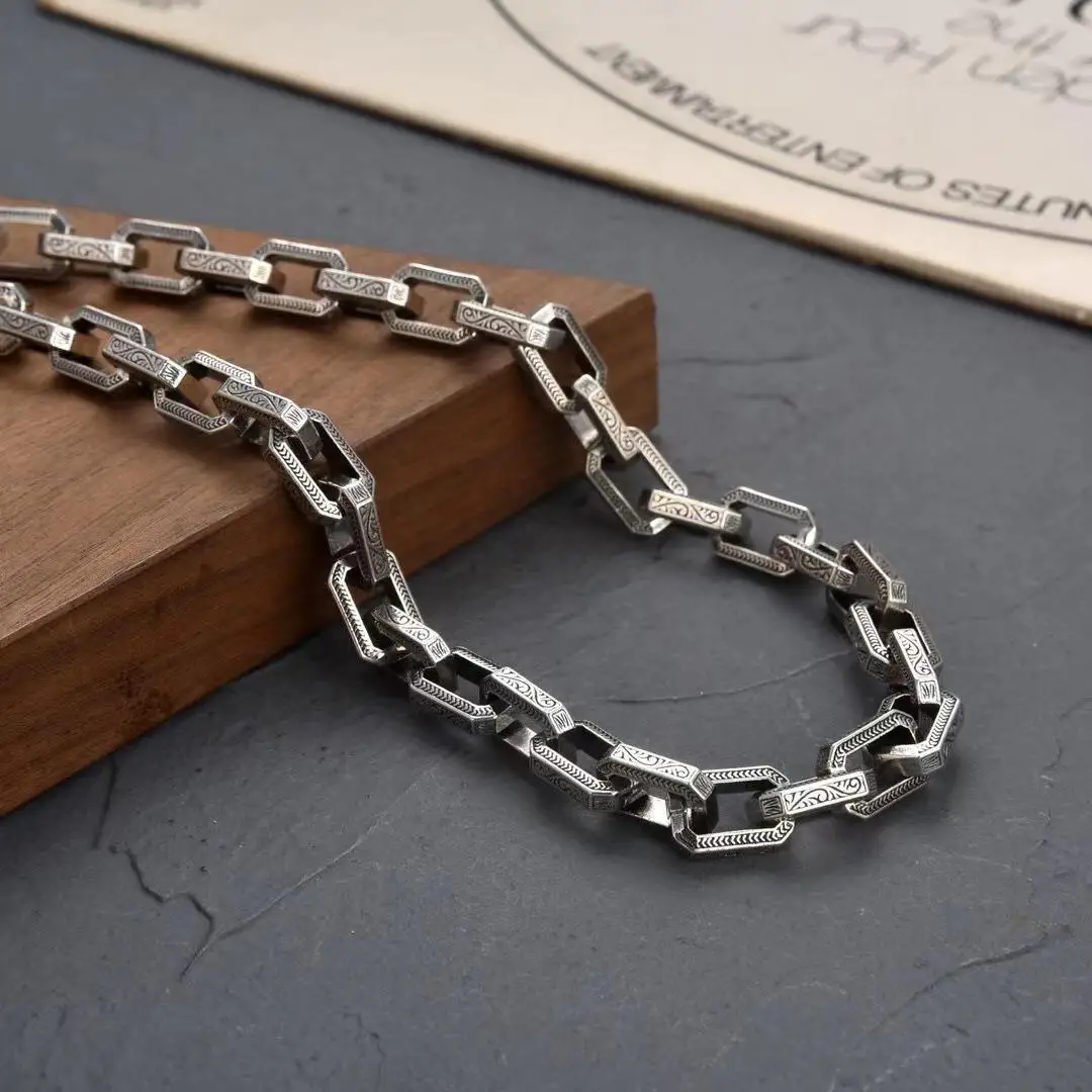 55CM Outdoor Portable EDC Solid Tang Grass Retro Necklace Short Chain Tool