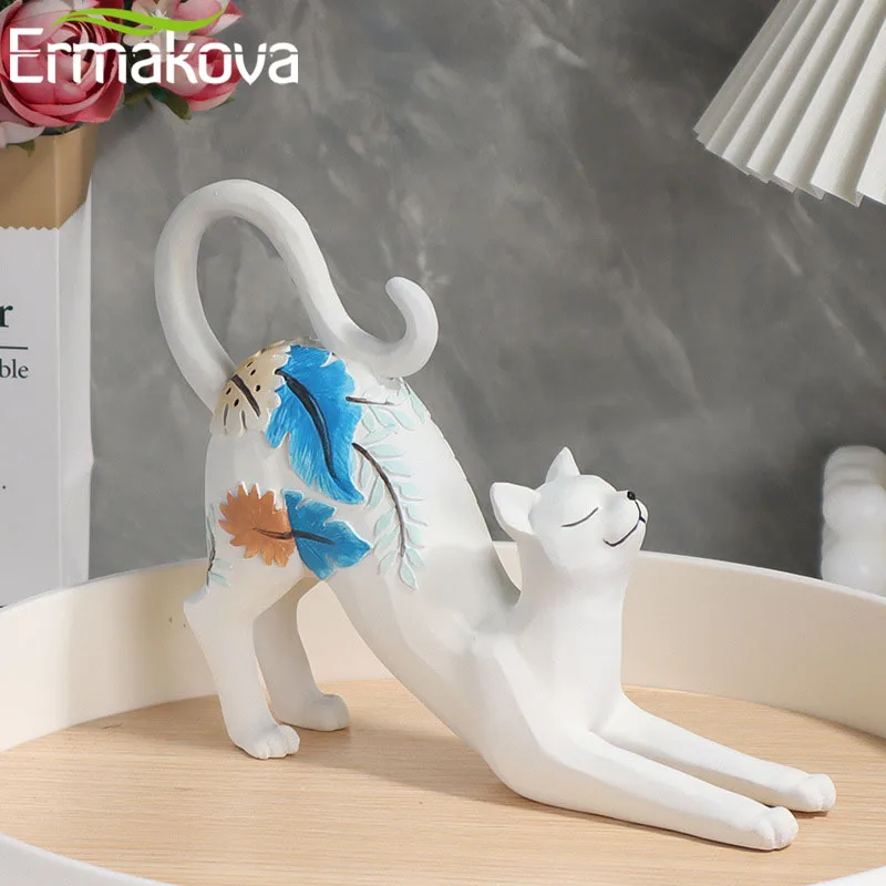 ERMAKOVA Resin Cat Sculpture Cat Statue Figurine Creative Desktop Home Office Decor Christmas New Year Gift