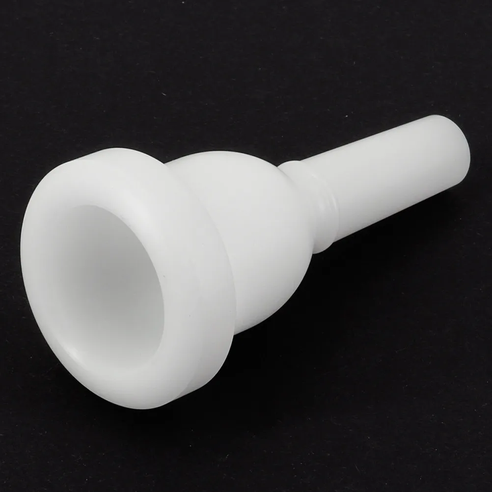 

Сменный пластиковый мундштук компактного размера с эффектом сильного баса, прочная конструкция для музыкальных выступлений.