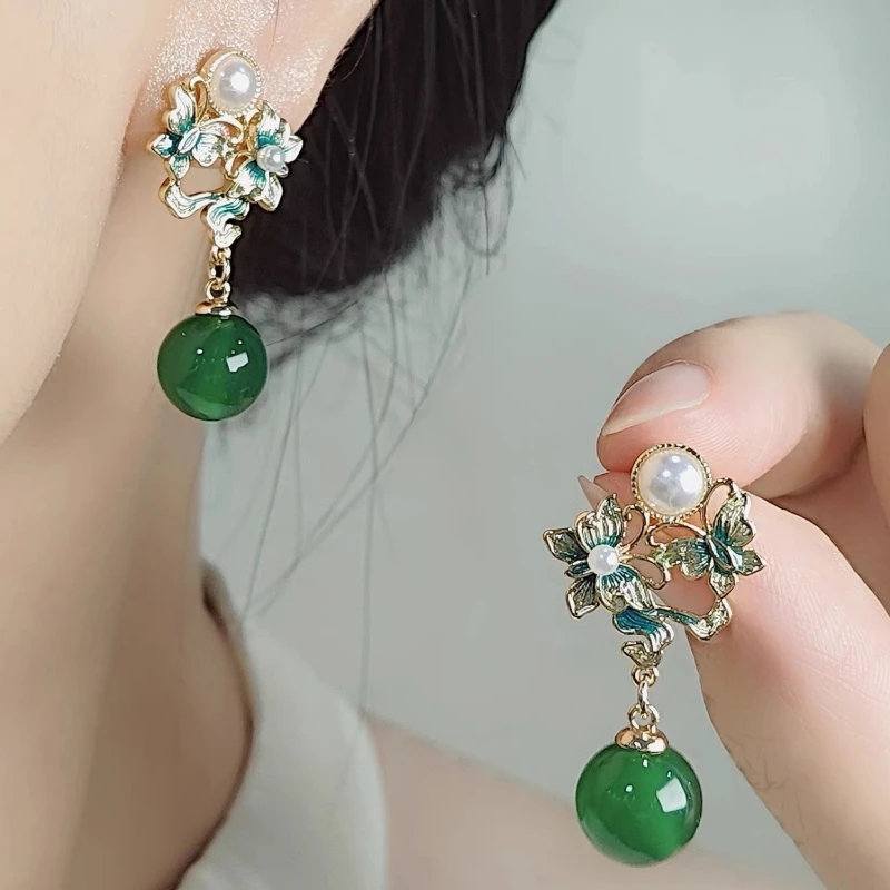 Green Enamel Butterfly Hanging Earrings for Women Imitation Pearl Top Hollow Flower Dangle Earrings Round Ball Pendants Jewelry
