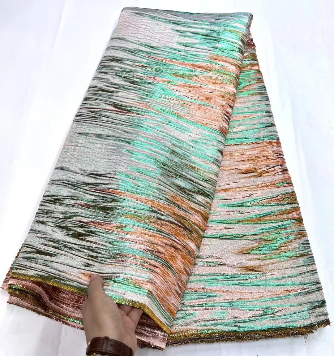 

2025 Высокое качество, африканский нигерийский золотой тюль, кружевная ткань, вечернее платье из органзы, парчовое жаккардовое французское кружево для свадьбы AH6175