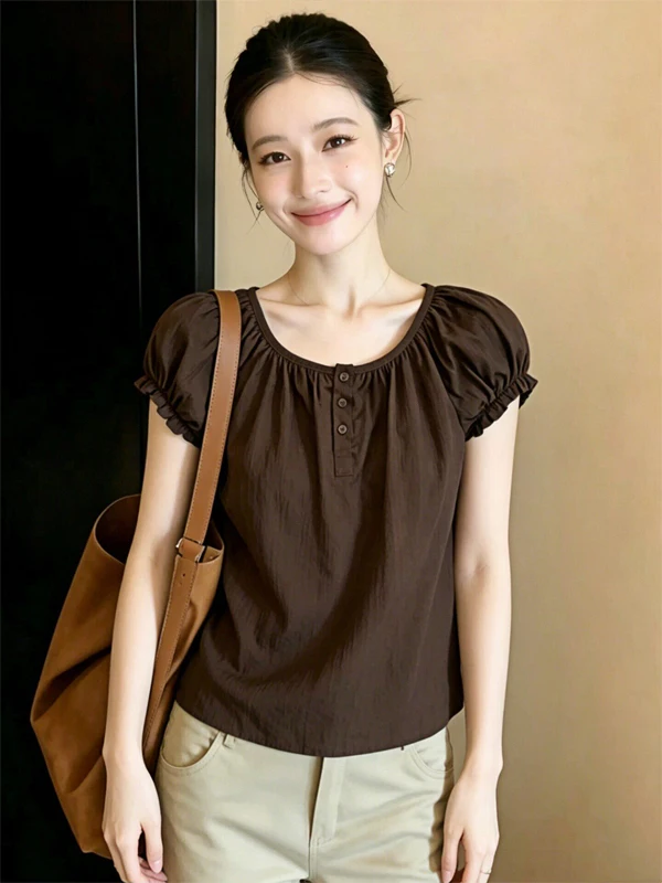 Chic Short Sleeve Shirt Women's Style 2026 New Summer Ladies Fashionable Breathable Skin-friendly De-aged Fairy-like Top