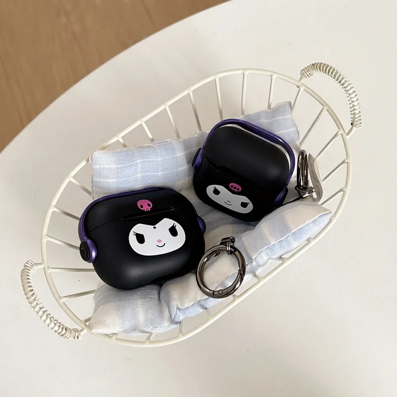น่ารักการ์ตูน Sanrio Kuromi หูฟังสําหรับ Airpods 1 2 3 4 Pro 2 ชุดหูฟังไร้สายบลูทูธป้องกันพร้อม Carabiner