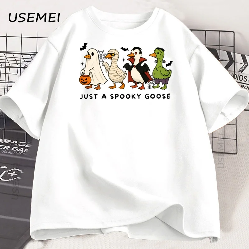 

Футболка Just A Spooky Goose на Хэллоуин, забавная милая футболка ужасов Spooky Goose, повседневная футболка с принтом, топ с круглым вырезом и короткими рукавами