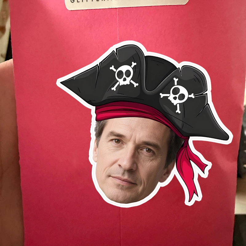 15/30pcs Custom Halloween Pirate Hat Skull Face Stickers Personalized Photo Die Cut Decals Pirate Theme Halloween Party Favors ﻿
