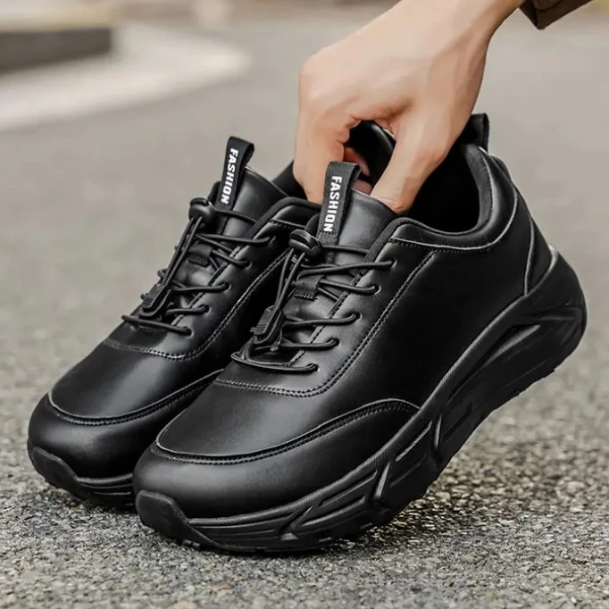 

Water-Resistant Wide-Cut Running Shoes Unisex Casual Sports Sneakers Breathable Leather Upper Rubber Outsole for Autumn Winter