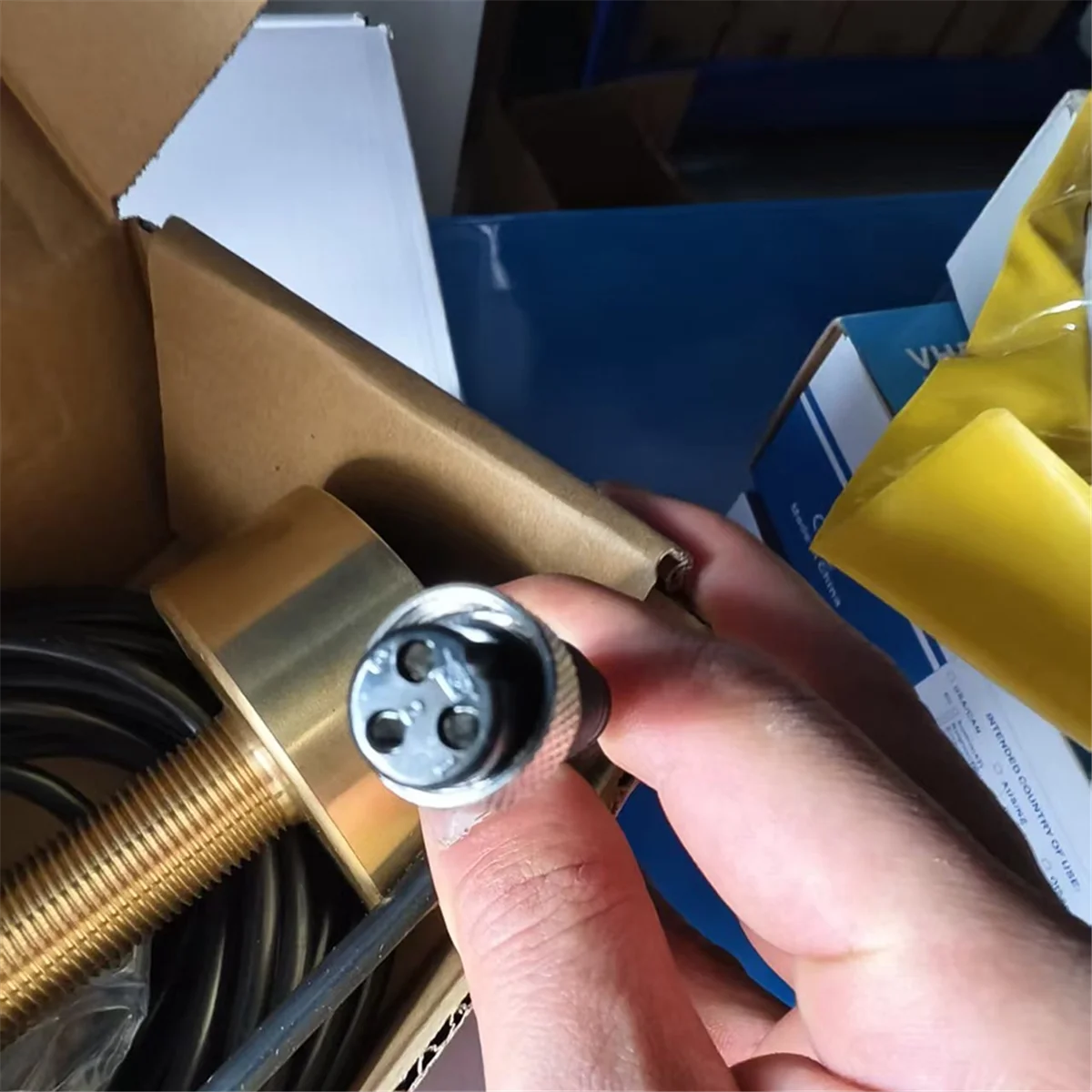 

ABNJ TD-25 Sensor Probe Transducer 600W 3Pin Three-Core Aviation Plug Bronze Transducer Fishing Instrument Dual Frequency