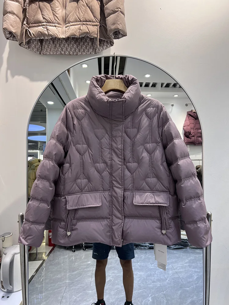 سترة نسائية شتوية جديدة لعام 2025 النسخة الكورية القصيرة بياقة واقفة على شكل قلب سترة كاجوال متعددة الاستخدامات من ريش البط الأبيض