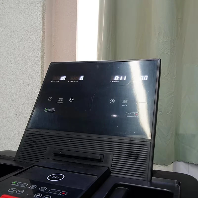 Commercial Electric Portable Commercial Use Treadmill Gym Running Machine LED Screen Design Slope Function Handheld Heart Rate