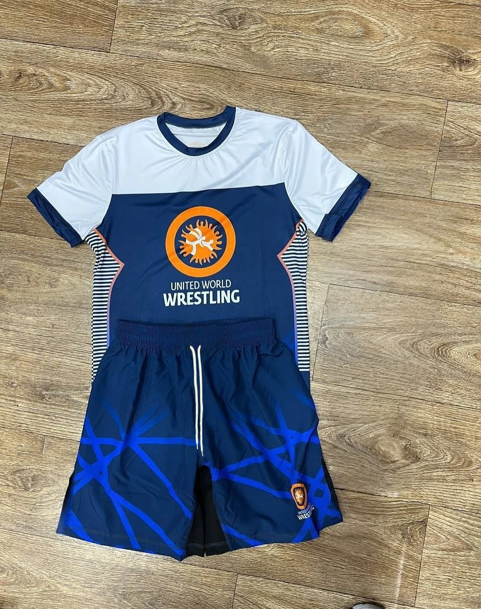 

United World Wrestling Men's White Navy Blue Print Short Sleeve T-Shirt & Shorts Quick-Dry Wrestling Training Sportswear Sets