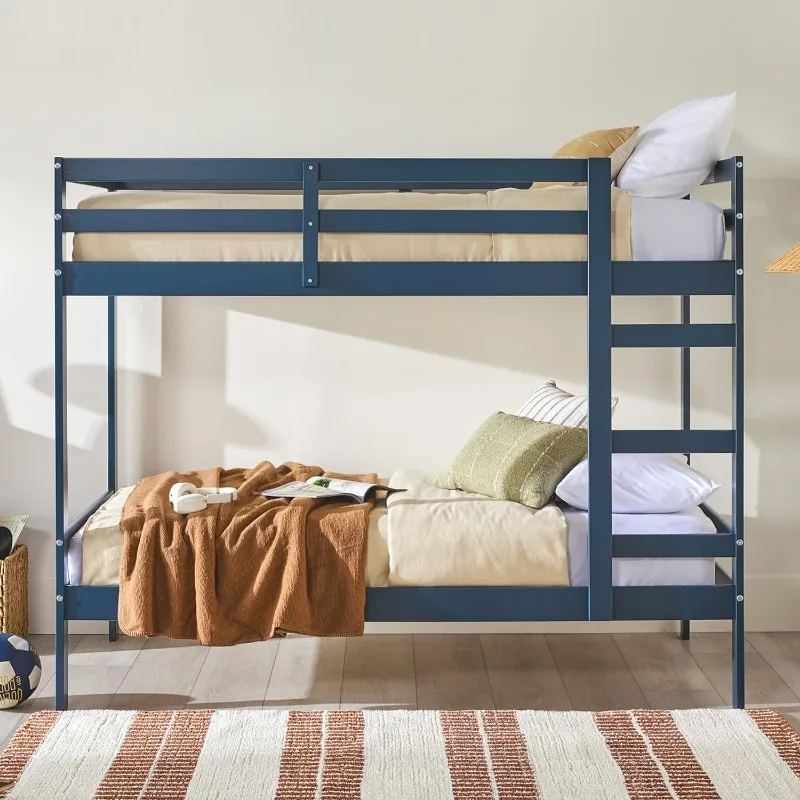 Moderne Tweepersoons Slaapkamer Met Kinderbedframe, Twee Maten