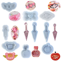 3D Love Wings Quicksand Mold Handmade Pendant Silicone Mold DIY Resin Casting Mold for DIY Keychain Jewelry Non-stick