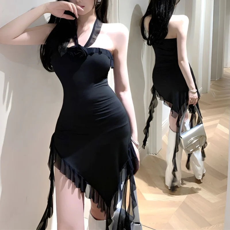 

The Seaside Holiday Style Is Irregular and Ruffled with Three-dimensional Flowers Minority Design Spice Girl Neck Deep V Dress