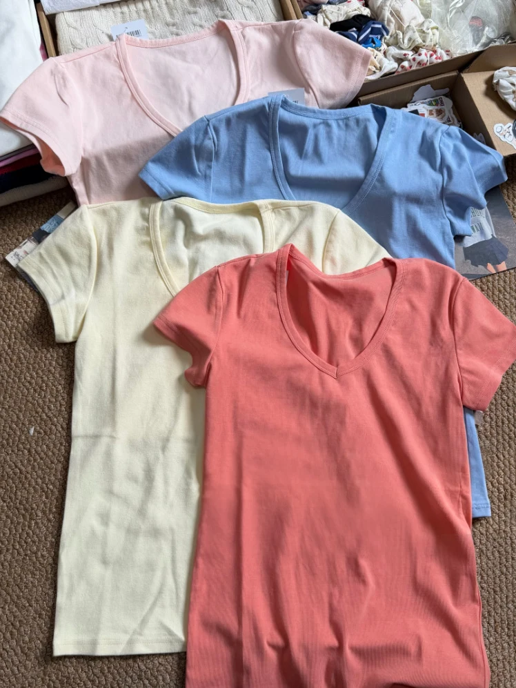 Weiß Baumwolle Grundlegende Dünnes T-Shirt Frauen Sommer Kurzarm V-ausschnitt T-shirts Weibliche Casual Einfache Alle-spiel T-shirt Y2k tops – Detail 4