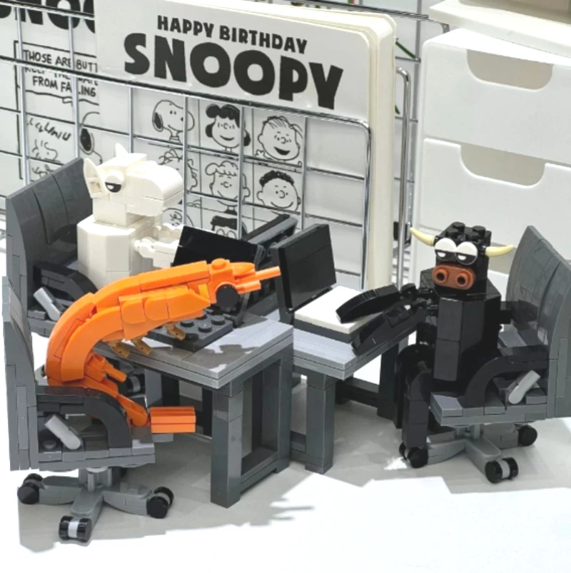 

Фигурки модели креветок из строительных блоков, сборка головоломок, случайно смешивание мальчиков и девочек, креативные пароды интернет-знаменитостей