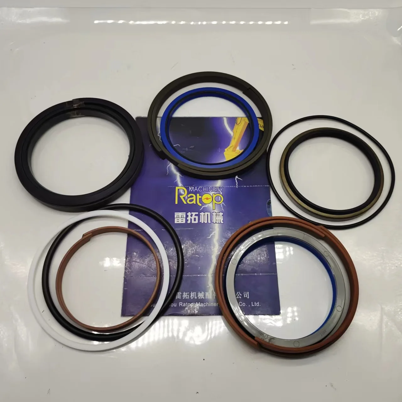 Boom Bucket Arm Hydraulic Cylinder Seal Kit For EX220-2 EX200-3 ZAX200 ZAX200-3