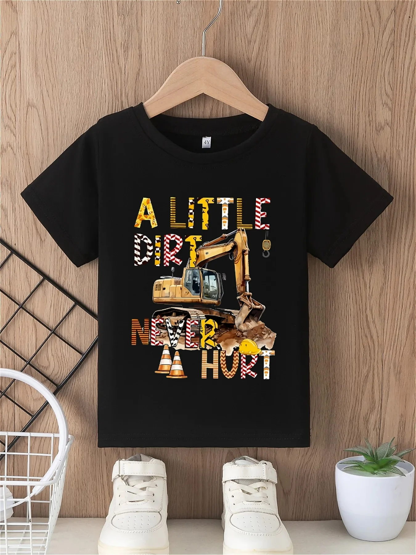 Boys' T-shirt excavator pattern printed fashionable outdoor versatile round neck top