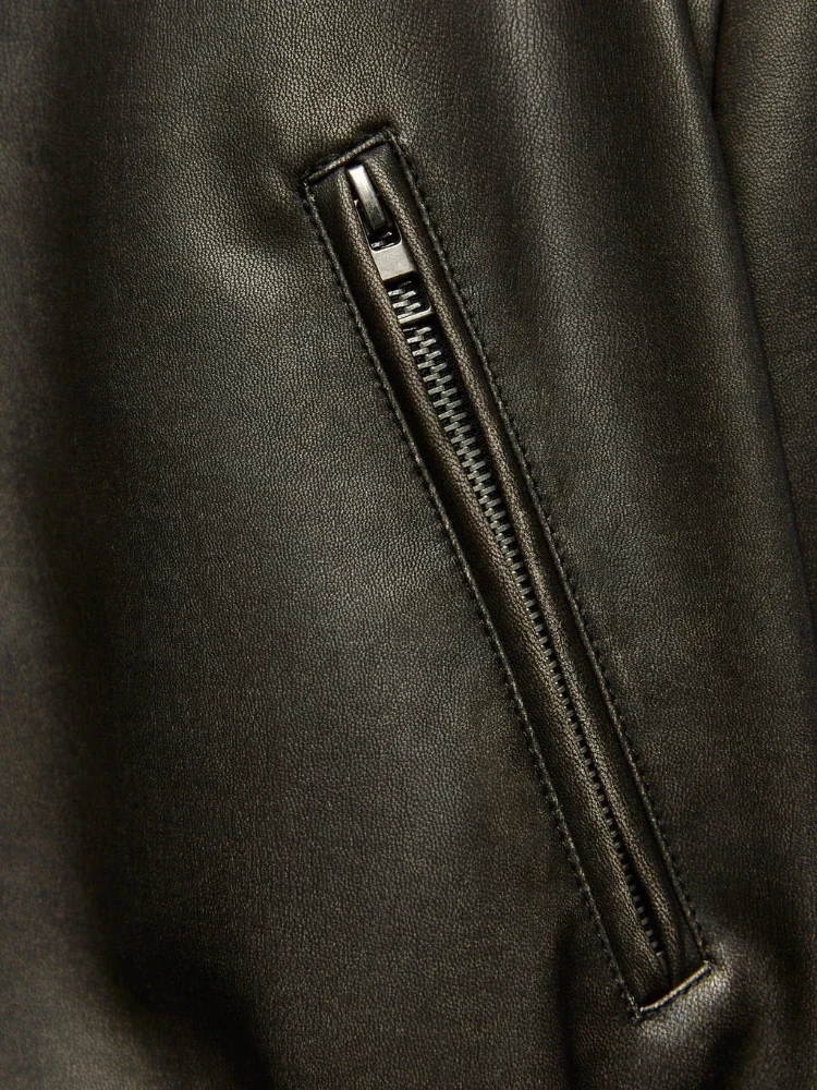 女性用ボンバージャケット,長袖,ルーズフィット,グラデーションレザー,ラウンドネック,ジッパー,機関車,ショート,ウォッシュ