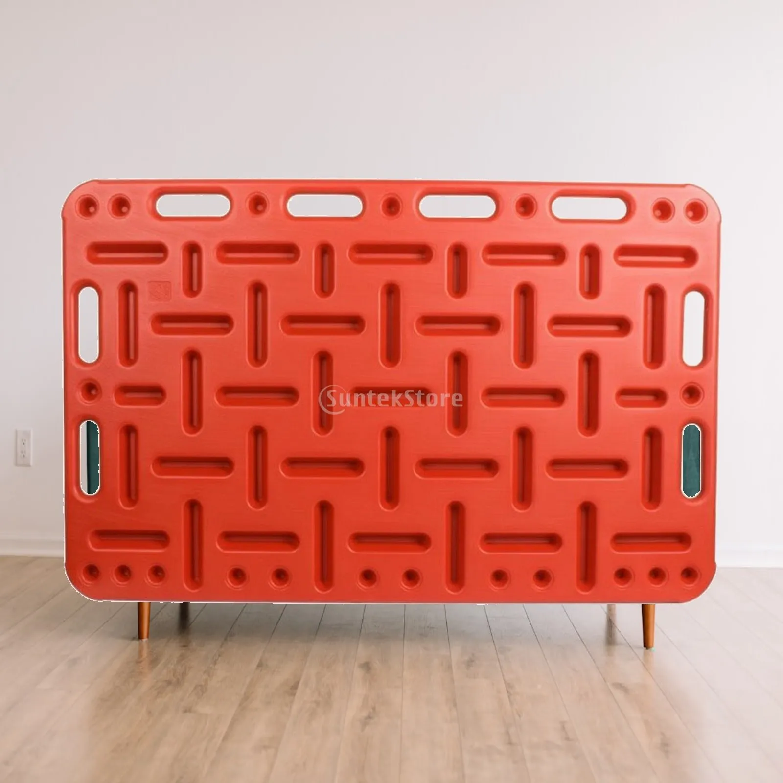 Polyethylene Livestock Sorting Barrier Panel with Handholds Pig Driving Board for Safe and Efficient Farm Animal Control