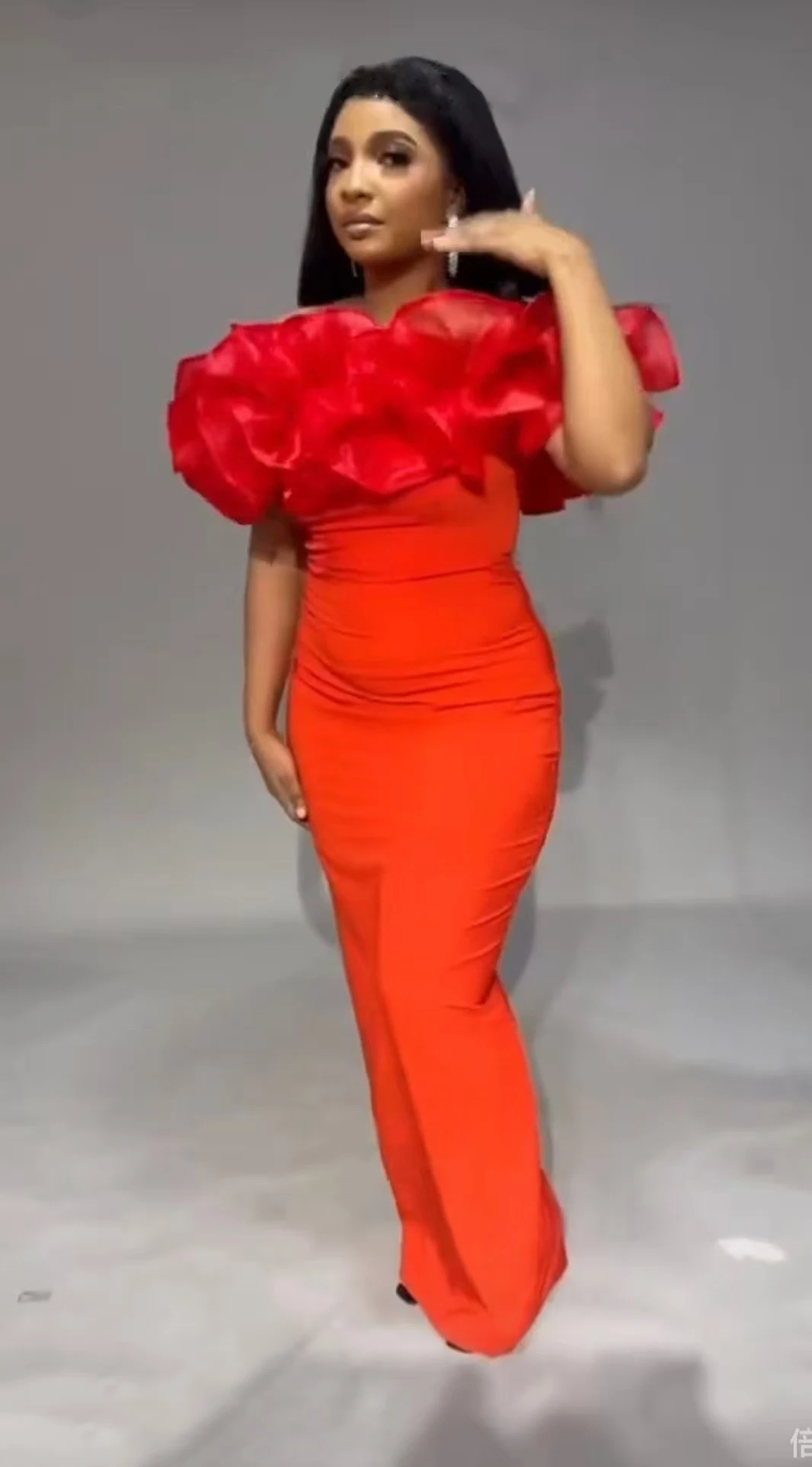 Women's Off Shoulder Sexy Bandage Dress Women's Long Evening Gown  Tube Top Strapless Floor Length Slim Fit One Piece Dress