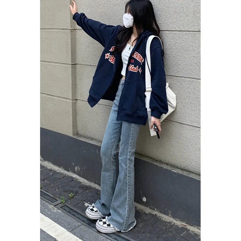 レディースジーンズ ゴシック服 高品質の質感素材の感触 女性デニムファッション 快適な長持ちする耐摩耗性 抗しわ