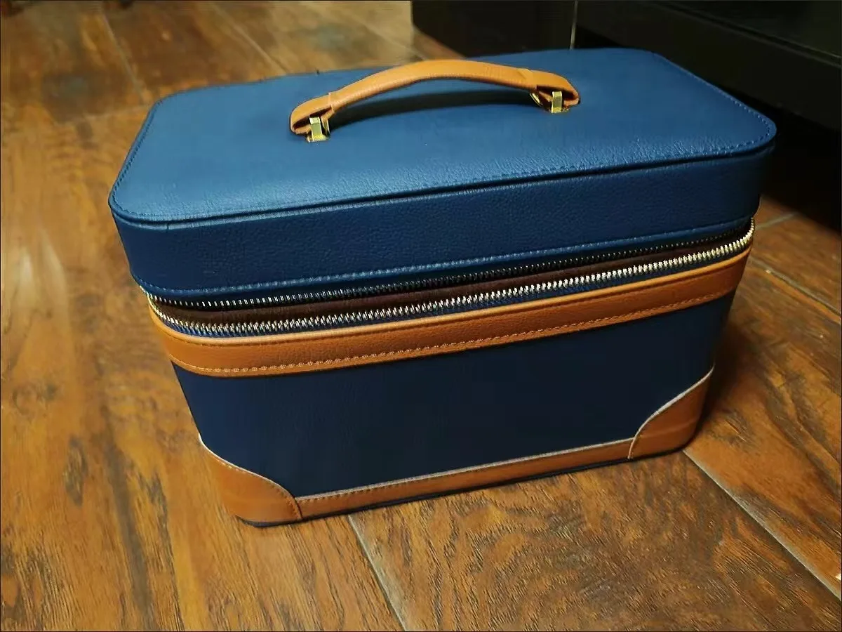 New Women Large Capacity Makeup Bag Girl Cosmetic Case High Quality Leather Female Make Up Box Essential Oil Bottle Storage Bag