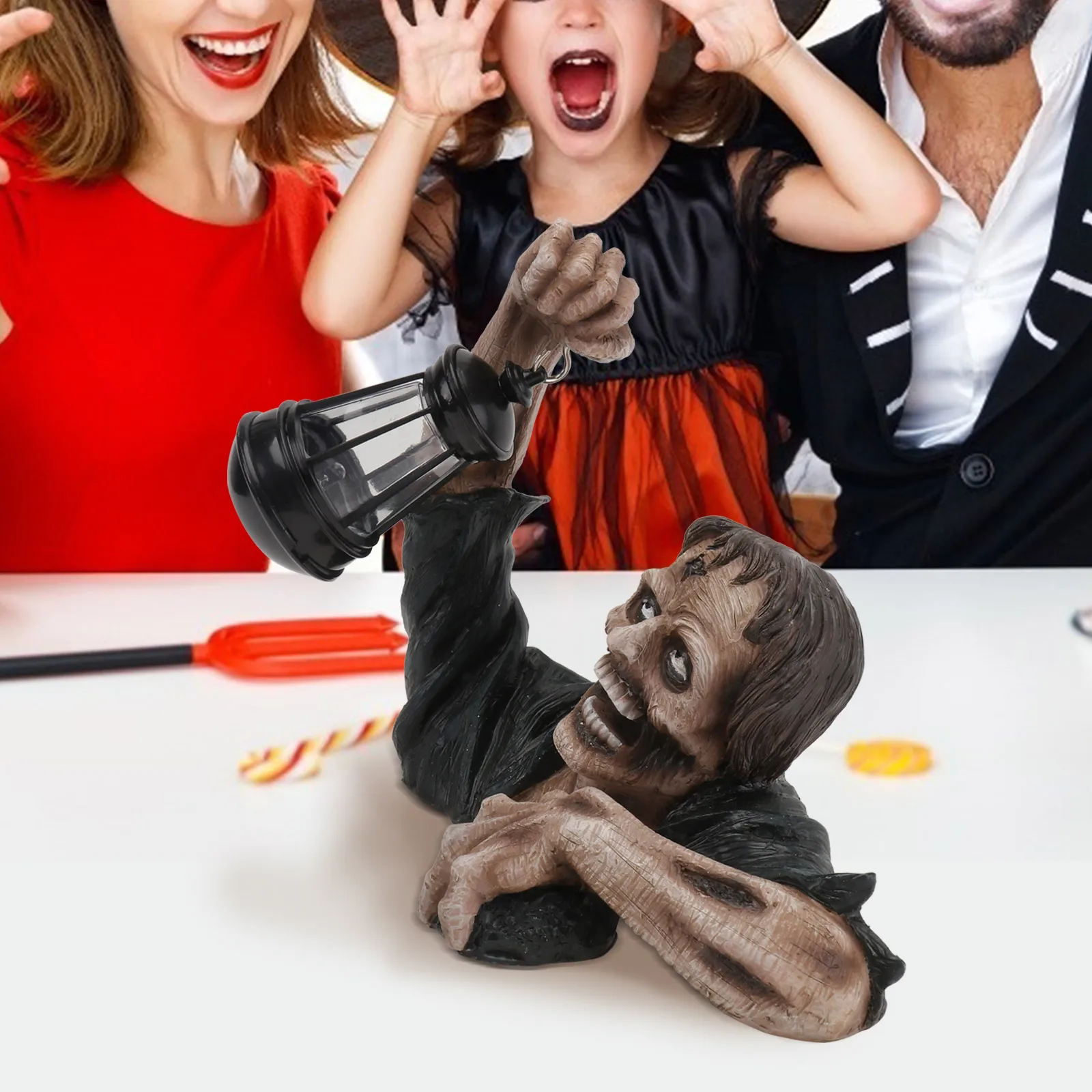 

Resin Plastic Sculpture Decorative Artware Halloween Adornment Zombie Statue Night Light Yard Garden nament Fine Craftsmanship