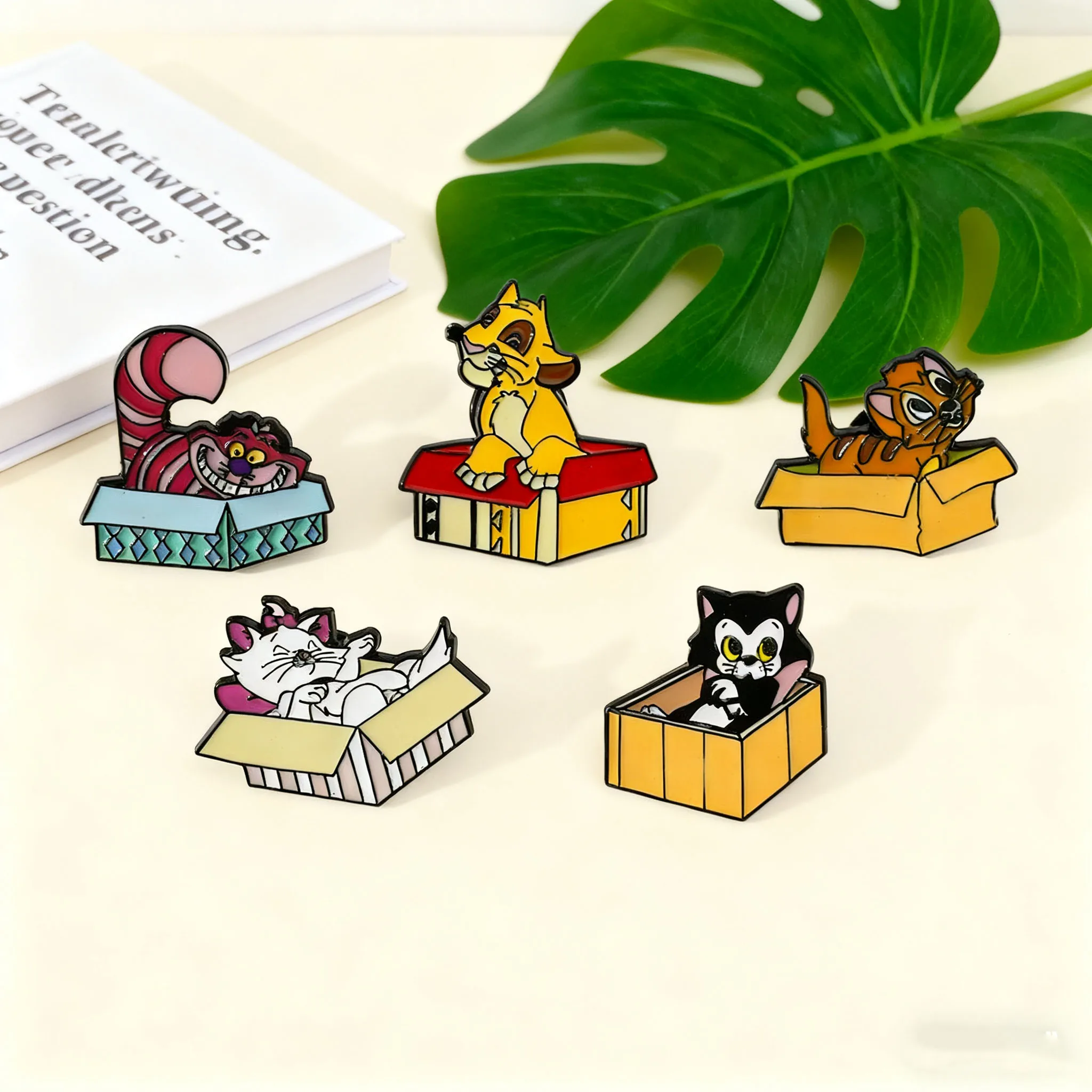 

Anime Enamel Cute Pins Brooch Badge Set for Women Men, Fashion Backpack Kawaii Accessories Fashion Toys Friend Gift