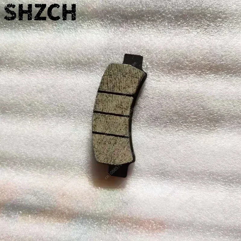 Suitable for Jiayuan Lingzu electric vehicle four-wheel brake pads single row double row brake pads two seats four seats