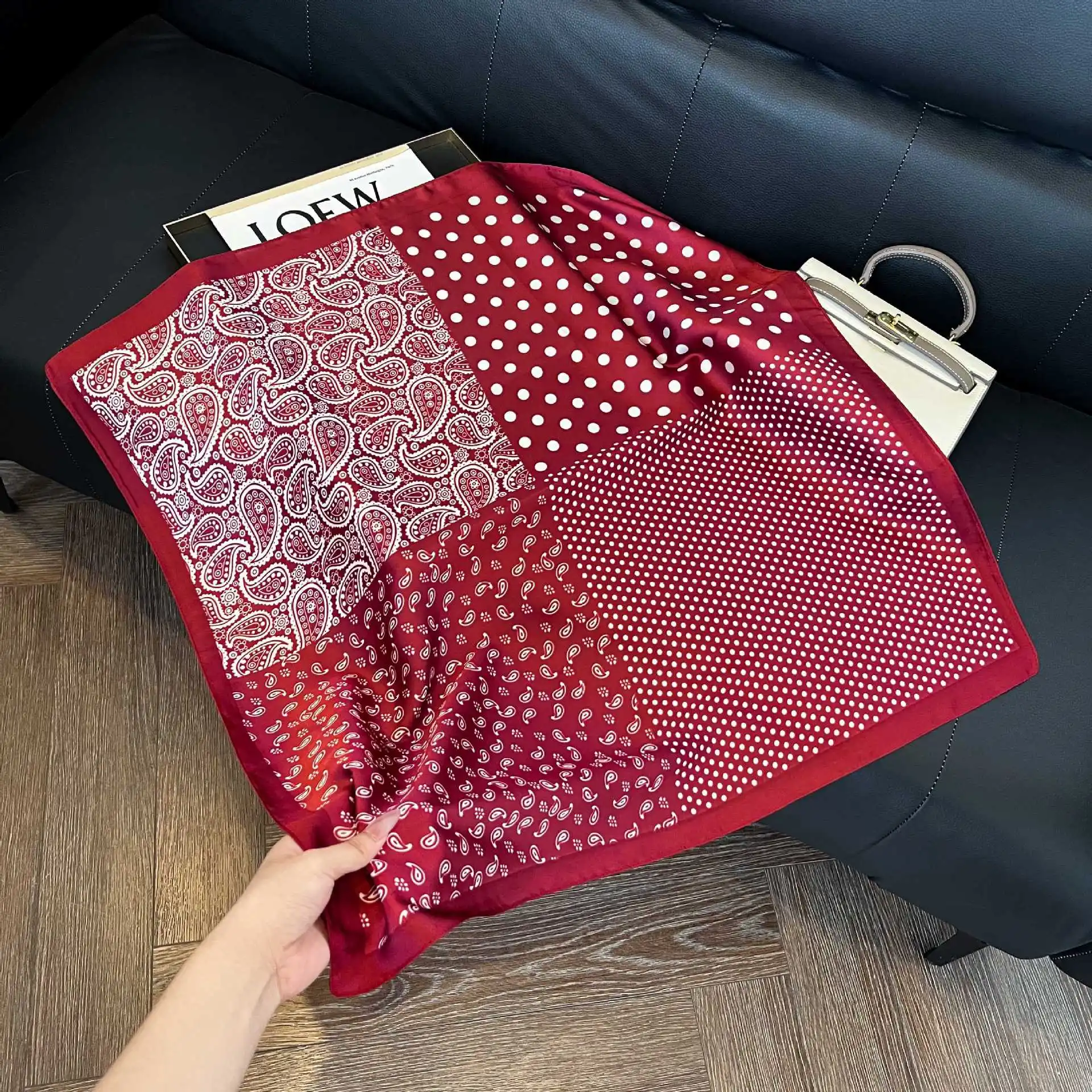 Bufanda cuadrada de seda de lunares rojos de lujo para mujer, Hijab, bandas para el cabello, pañuelo para el cuello, chal de satén para mujer, cinta, diadema, Bandana