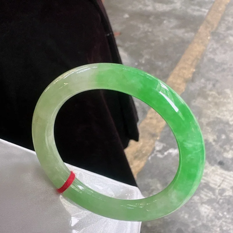 Factory Wholesale Natural a Cargo Jade No Ice-like Floating Green round Bar Bracelet No Crack One Piece Dropshipping