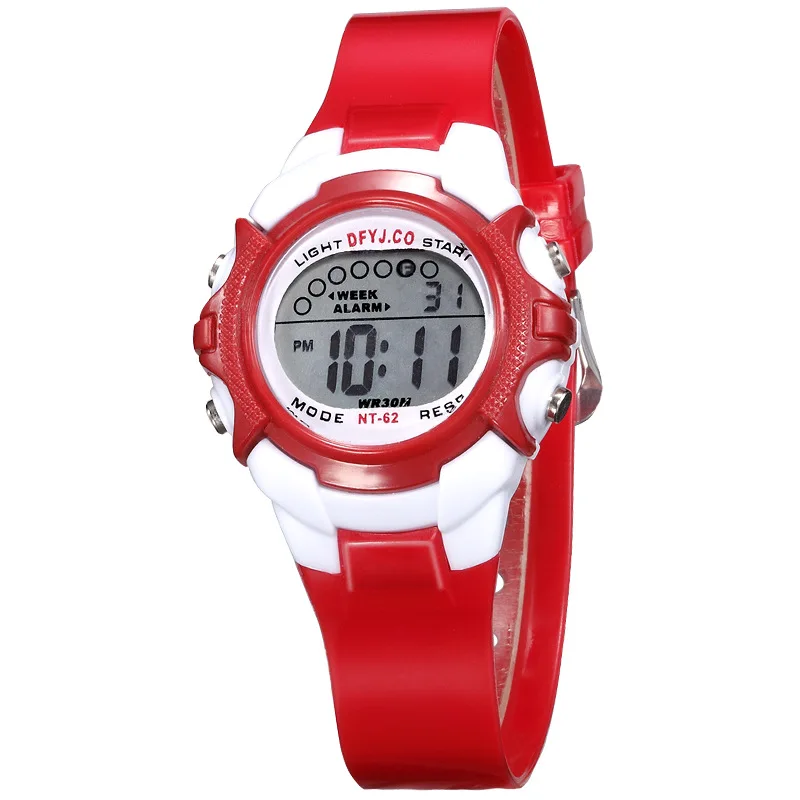 Fashion Electronic Wristwatch for Boys and Girls Simple Design Silicone Strap Kids Sports Watch Colorful LED Digital Watch Clock