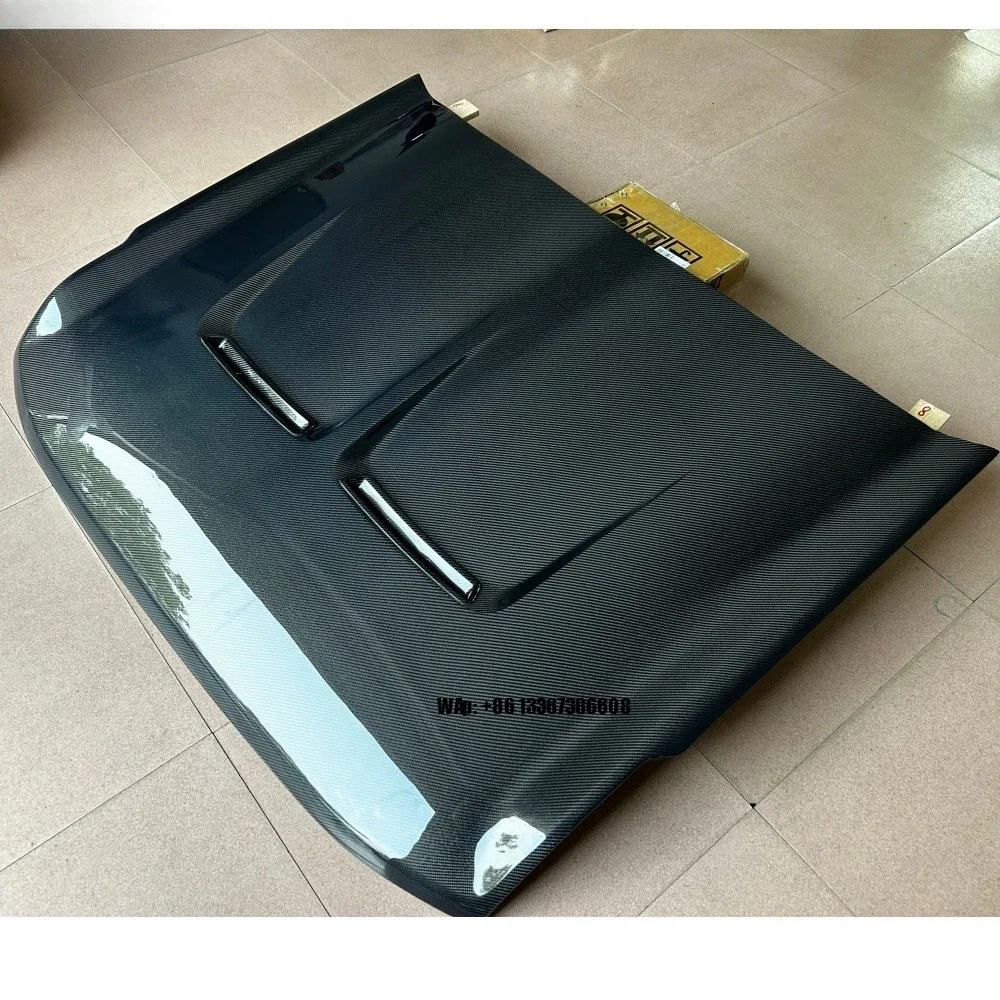 

New Carbon Fiber Engine Hood for Bronco-Bolt-On Installation Dual Hole Open Ventilated Design Bolts Wet Carbon Fiber