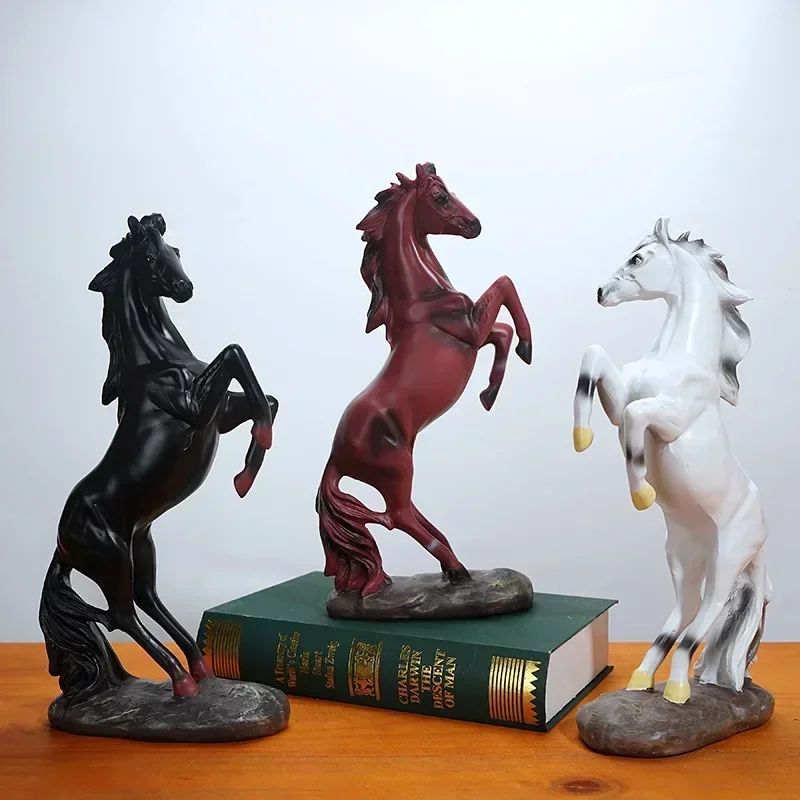 

Resin Horse Statue Figurines Morden Art Animal Sculpture Ornaments Office Home Decoration Accessories Desk Bookshelf Decorative