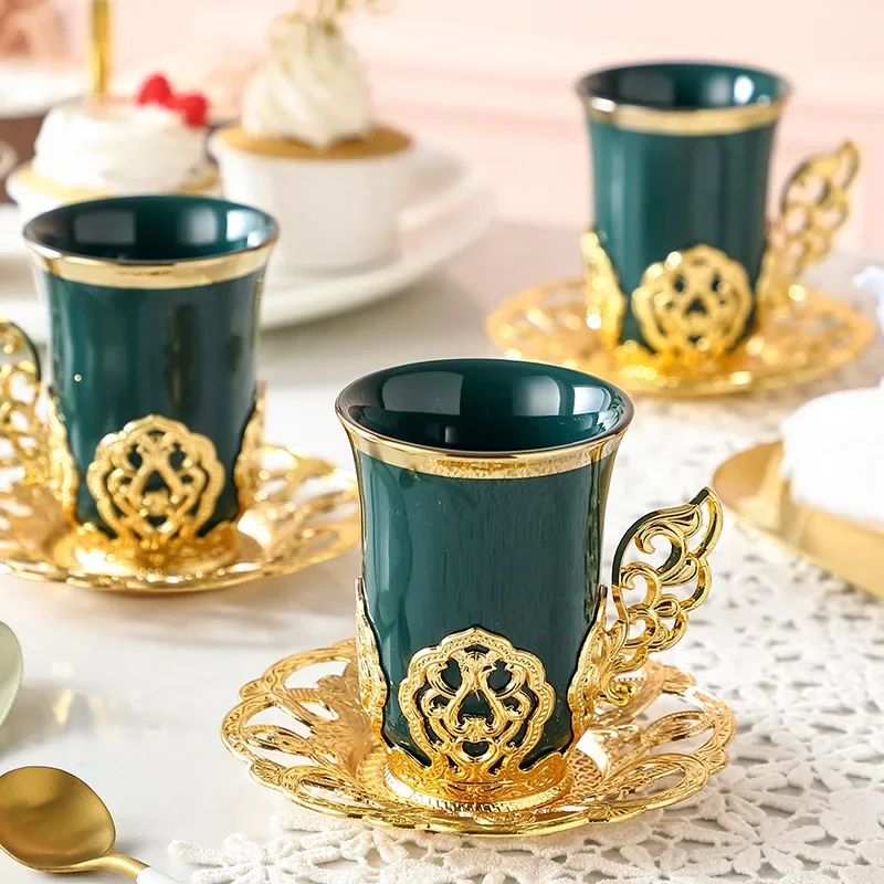 Juego de tazas y platos nórdicos Phnom Penh, juego de tazas y platos de cerámica simples y modernos, seis tazas y seis platos.