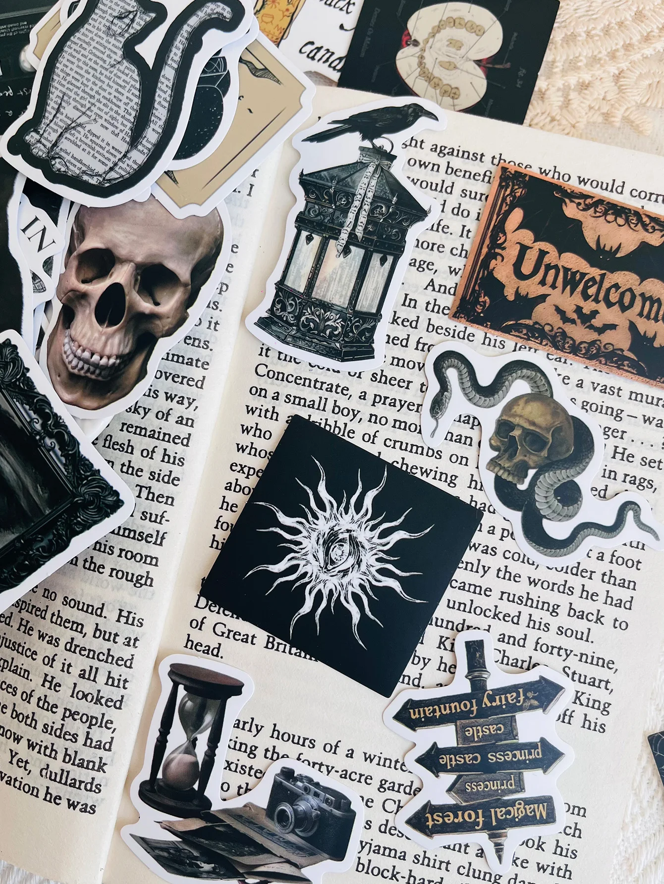 50Pcs Dark Academia Gothic Stickers Creative DIY Fine Decorative Stickers Scrapbook Laptop Luggage Water Cup Phone Case Decals