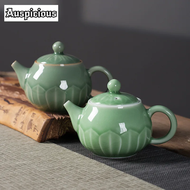 

240ml Handmade Lotus Petal Teapot Antique Longquan Celadon Pot Tea Maker Filter Kettle Oolong Tea Tea Ceremony Accessories Craft