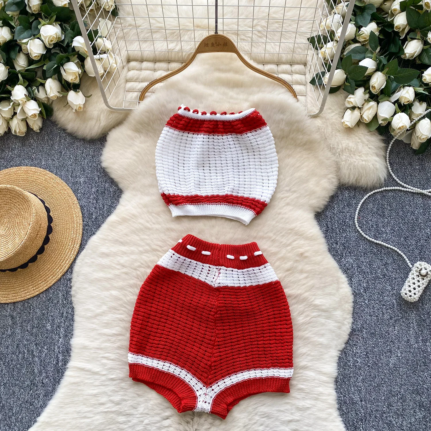 

Y2k сексуальный вязаный комплект из 2 предметов, женский наряд, укороченный топ на шнуровке и шорты, костюм, женская праздничная одежда, новинка