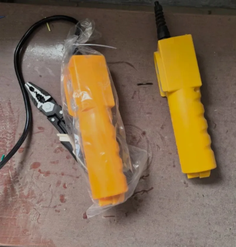 Suitable for 220V micro button switch, up and down handle controller, electric hoist, crane switch, single-phase