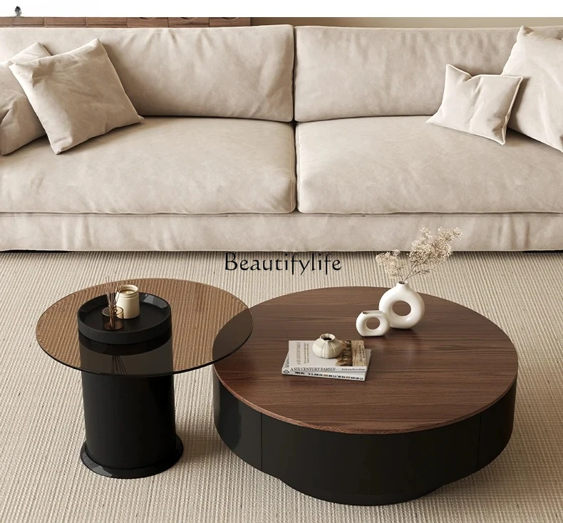 Combinazione di tavolini da caffè redondo en legno massello color noce per soggiorno domestico di lusso leggero
