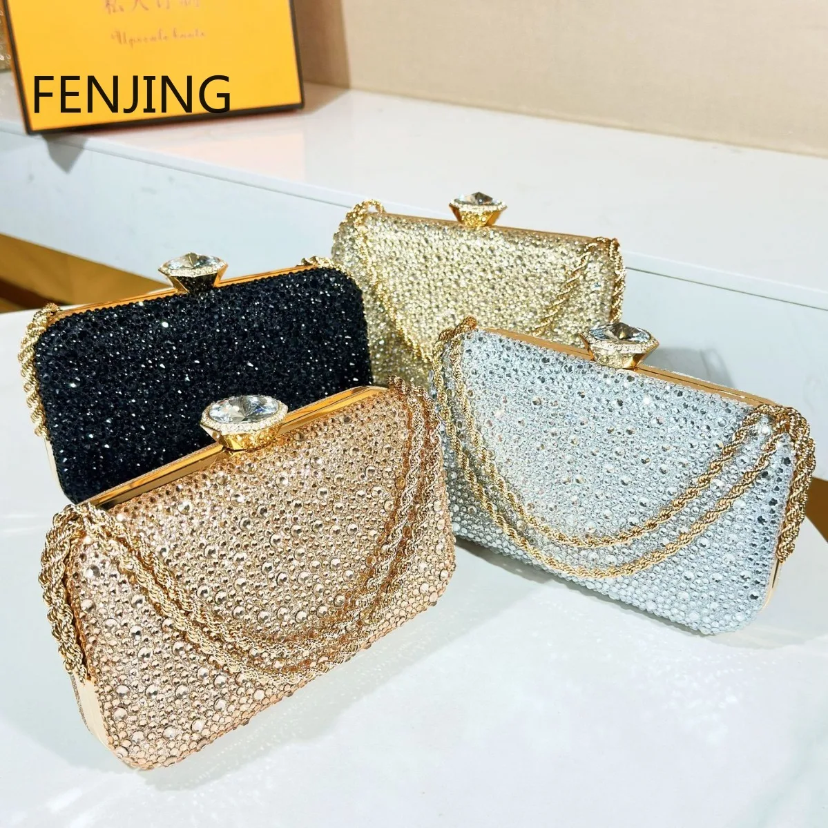 Fashion Luxury Sequin Clutches for Women 2024 New Designer Evening Bags Small Purse Prom Party Chain Shoulder Bag Handbag Bolso